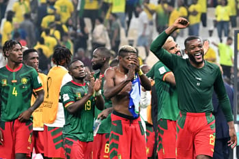 L'équipe du Cameroun célèbre sa qualification à la CAN 2023.