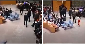 Départ de représentants algériens lors de la réunion à l'ONU contre Israël.