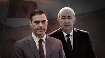 Deux hommes en costume lors d'une rencontre diplomatique.