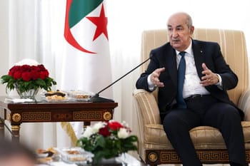 Algérie : Abdelmadjid Tebboune s'engage à mettre fin à l'impunité Président Abdelmadjid Tebboune lors d'une réunion officielle en Algérie.