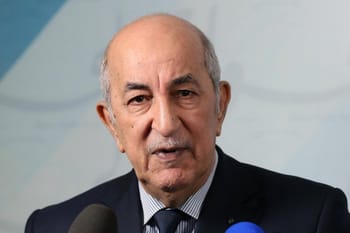 Président Tebboune lors d'une conférence en France.