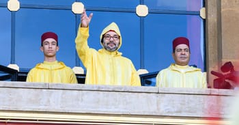 Le Roi Mohammed VI s'adresse à la nation lors d'une cérémonie officielle.
