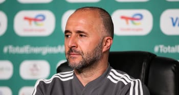 Djamel Belmadi, entraîneur de l'équipe nationale algérienne, en conférence de presse.