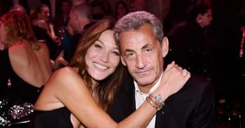 Nicolas Sarkozy et son épouse lors d'un événement social au Maroc.