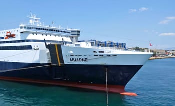 Navire Ariadne en Algérie, renforçant la flotte maritime nationale.
