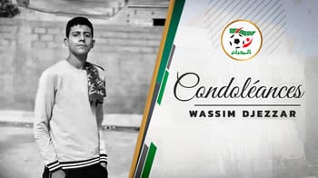 Jeune footballeur Wassim Djezzar en hommage, image en noir et blanc.