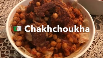 Chakhchoukha, plat traditionnel d'Afrique du Nord avec viande et pois chiches.