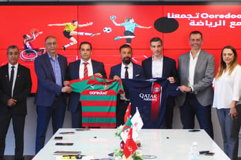 Signature du partenariat entre le PSG et Ooredoo en Algérie.