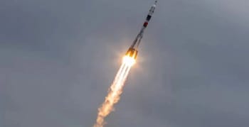 Fusée Atakor en lancement lors de la Spaceport America Cup 2024.