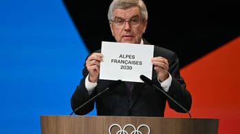 Annonce officielle de la France comme pays hôte des Jeux Olympiques d'Hiver 2030.