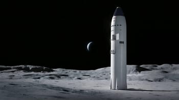 Programme lunaire de la NASA : L'Algérie représentée, un exploit inédit et inscrit dans les annales scientifiques Fusée en lancement sur la surface lunaire avec la Terre en arrière-plan.