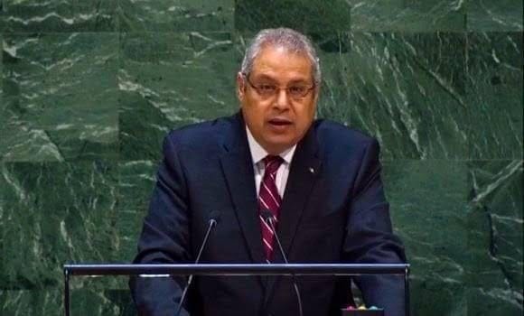Sofiane Mimouni à New-York : "l'Algérie œuvre pour la paix et la stabilité dans le monde" Sofiane Mimouni parlant lors d'une conférence à New-York.