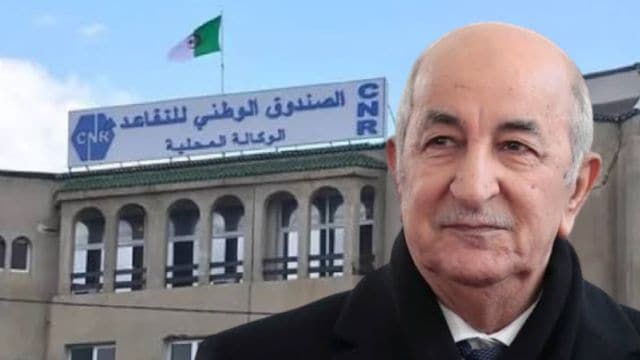 Retraite en Algérie : voici comment cotiser depuis l'étranger Homme lors d'une manifestation contre la réforme des retraites en Algérie.