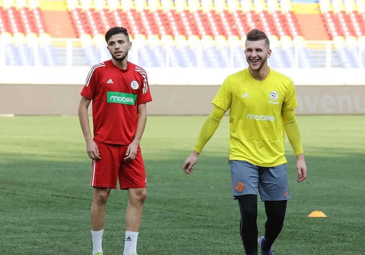 Joueurs de l'équipe U23 d'Algérie lors d'un entraînement au Stade de Martyrs.