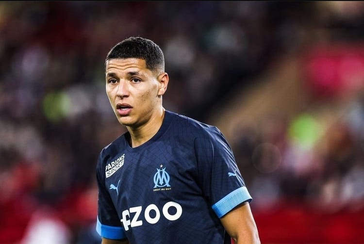 Maroc: les mots forts de Amine Harit Amine Harit joueur de football en action sur le terrain.