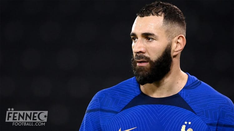 Karim Benzema lors d'un match de football avec l'équipe de France.
