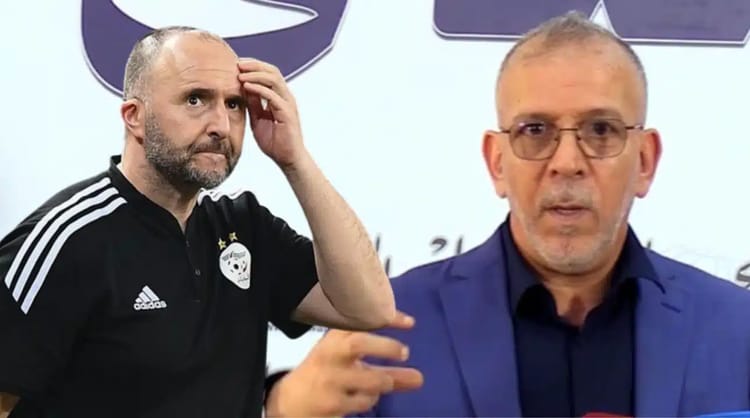 Hafid Derradji et Djamel Belmadi lors d'une conférence.