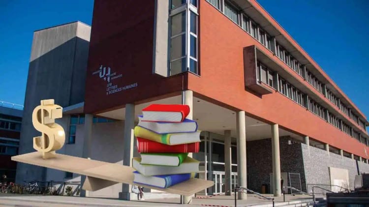 France : les étudiants algériens dénoncent les frais élevés des études Université moderne avec symbole dollar et livres pour études.