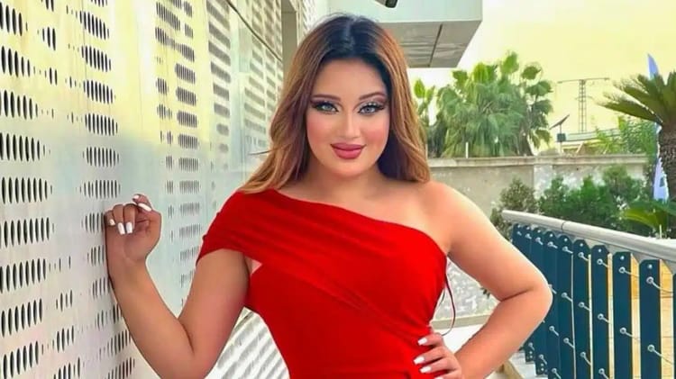 Miss Arab 2022: Qui est Rania Chettouh la représentante de l’Algérie Rania Chettouh, représentante de l'Algérie à Miss Arab 2022.