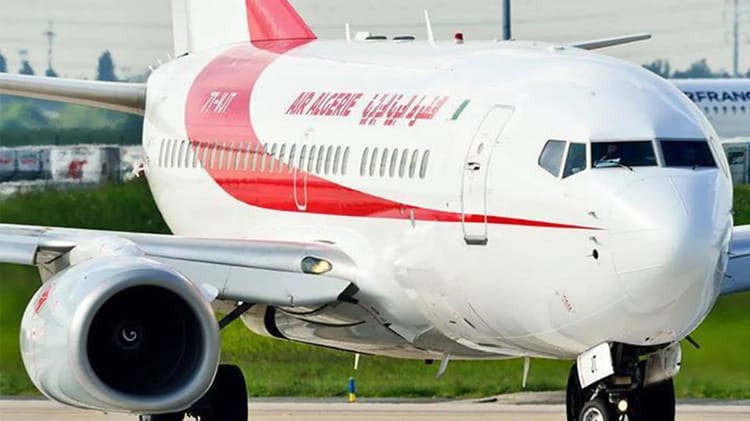 Vols vers la France : Du nouveau sur les tarifs d'Air Algérie Avion d'Air Algérie prêt à décoller vers la France.