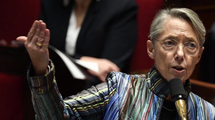 Élisabeth Borne lors d'une session parlementaire en France.