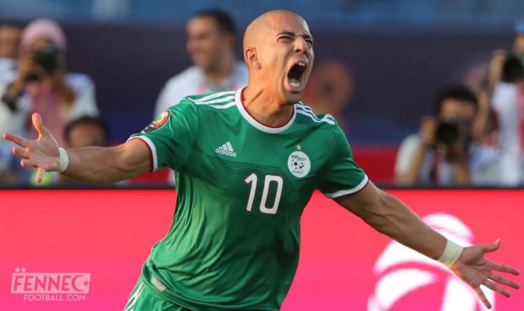 Équipe d'Algérie : Sofiane Feghouli fait son retour dans la liste de Djamel Belmadi Sofiane Feghouli célèbre lors d'un match de football avec l'équipe d'Algérie.