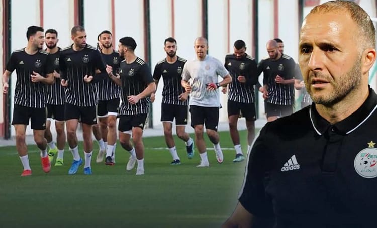 CAN 2023 : La CAF exige que Belmadi soumette sa liste avant le 3 janvier Groupe de joueurs algériens lors d'une séance d'entraînement.