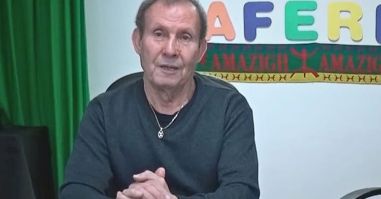Mohand Taferka, ex-animateur de BRTV, lors d'une interview.