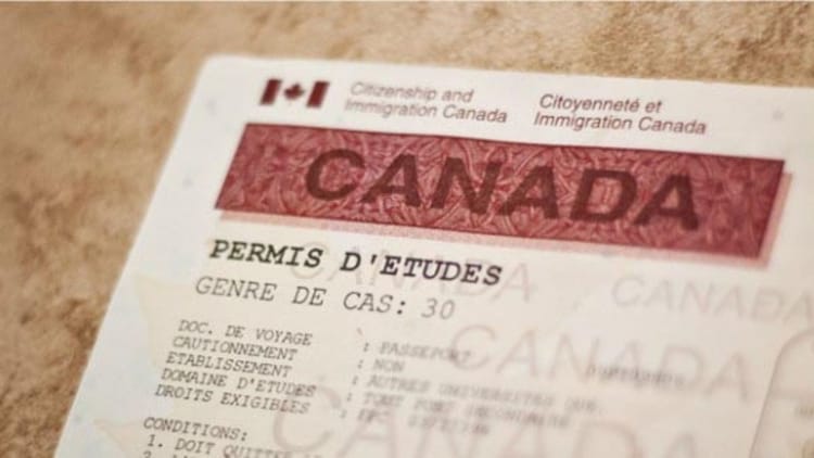 Choc pour les Étudiants : Le Canada double les exigences financières pour les visas d'études en 2024 Permis d'études canadien pour étudiants internationaux.