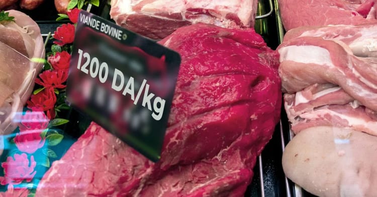 Viande bovine fraîche à 1200 DA/kg dans un marché local.