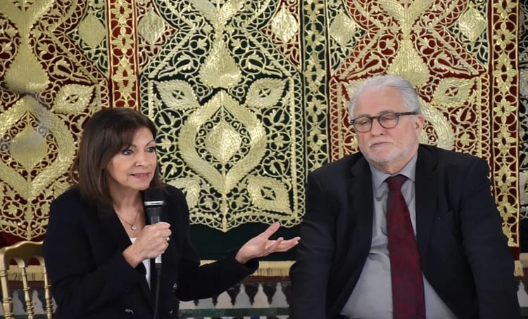 Iftar à la Grande mosquée de Paris : la maire de Paris pose un acte très symbolique Maire de Paris et intervenante lors de l'Iftar à la Grande mosquée de Paris.