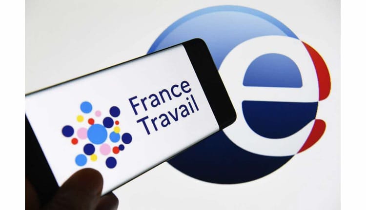 Application France Travail sur smartphone avec logo officiel.
