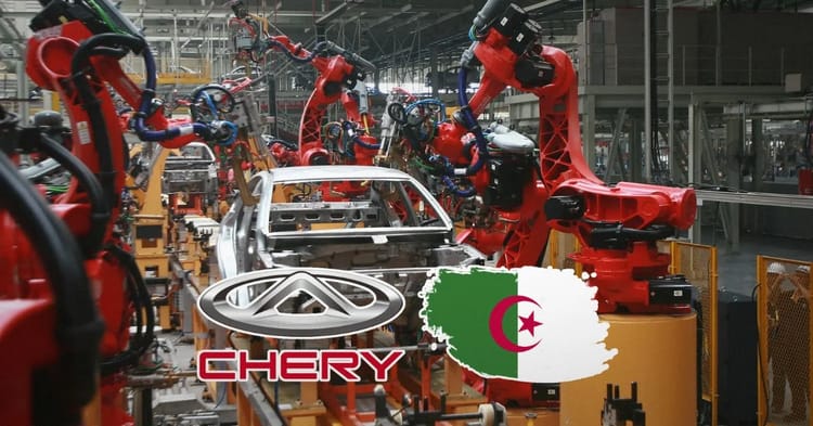 Ligne de production de voitures Chery en Algérie en cours d'installation.