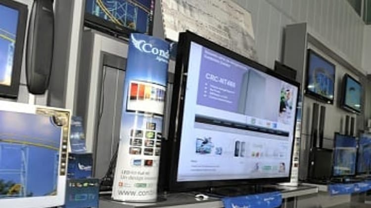 Écran affichant une plateforme de crédit à la consommation en Algérie.