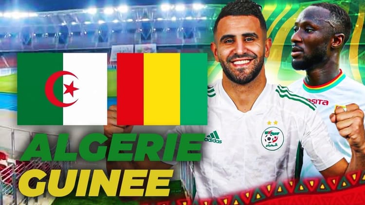 Deux joueurs algériens et guinéens en action lors du match de qualification.