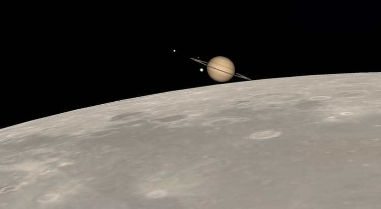 Algérie: Surveillez le ciel ce 21 Août. Une grosse surprise nous attend... Planète Saturne visible depuis la lune avec ses anneaux.