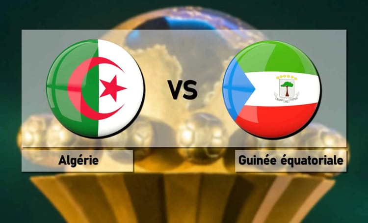 Drapeaux d'Algérie et de Guinée équatoriale pour un match de football.