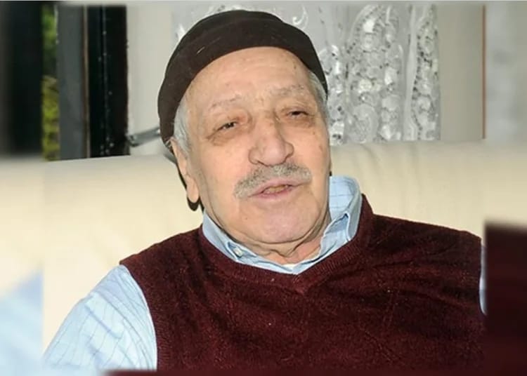 Tahar Zbiri, Un pilier de l'histoire algérienne s'éteint à 95 ans : cap sur l'éminent parcours de l'homme Portrait du Colonel Tahar Zbiri, figure de la Révolution nationale algérienne.