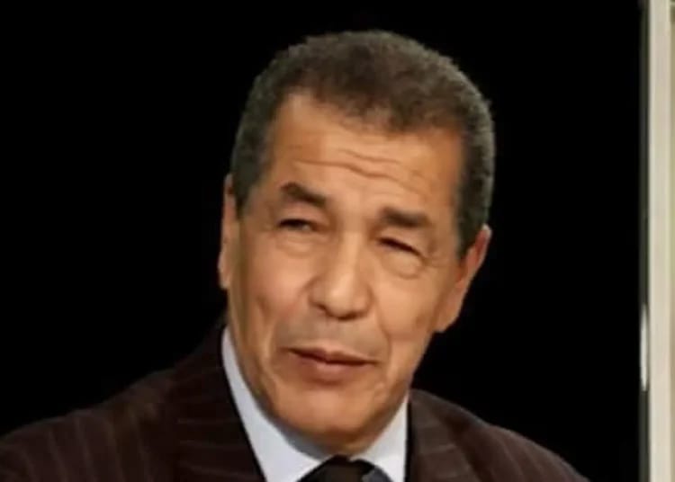 Ali Bencheikh critique la JS Kabylie lors d'une émission télévisée.
