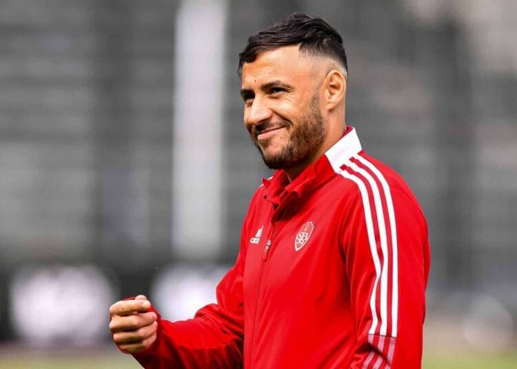 Youcef Belaïli : un héros épuisé, mais incontournable pour l’ES Tunis Nasser Bouiche plaide en faveur du retour de Youcef Belaïli