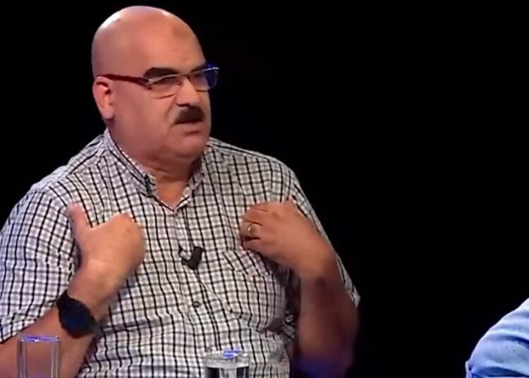 Rafik Omar forcé à tourner le dos à l'Algérie ? Les révélations chocs de Hocine Djennad