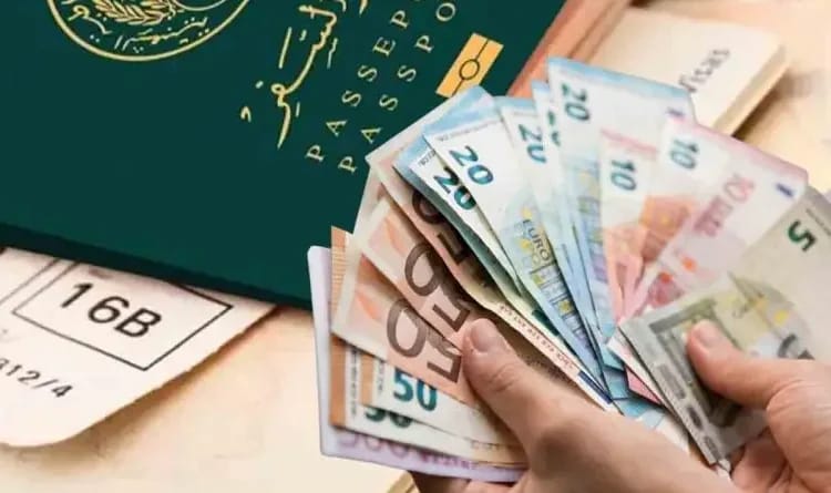Banques et allocation touristique : découvrez la liste complète des établissements concernés en 2025 Allocation touristique