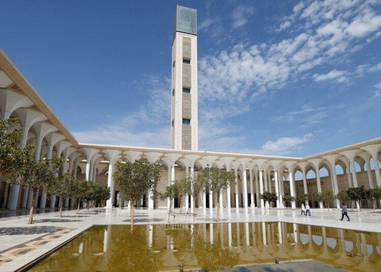 Fatwas en Algérie : chaos croissant et vide juridique mosquee Alger