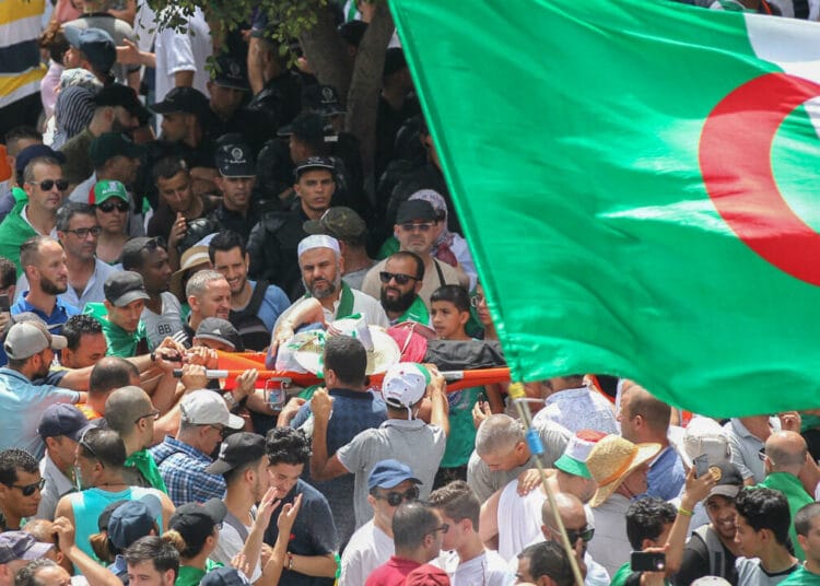 Algérie : des appels à manifester dévoilés Algérie : des appels à manifester dévoilés