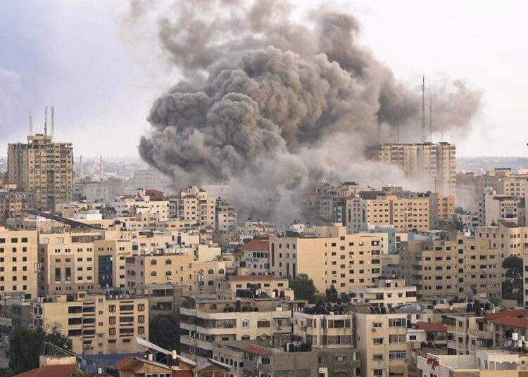 Israël frappe Gaza à nouveau malgré le cessez-le-feu Israël frappe Gaza à nouveau malgré le cessez-le-feu