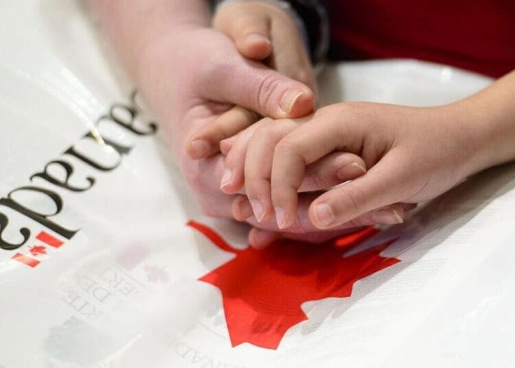 Délais du regroupement familial au Québec : jusqu’à 5 ans d’attente?