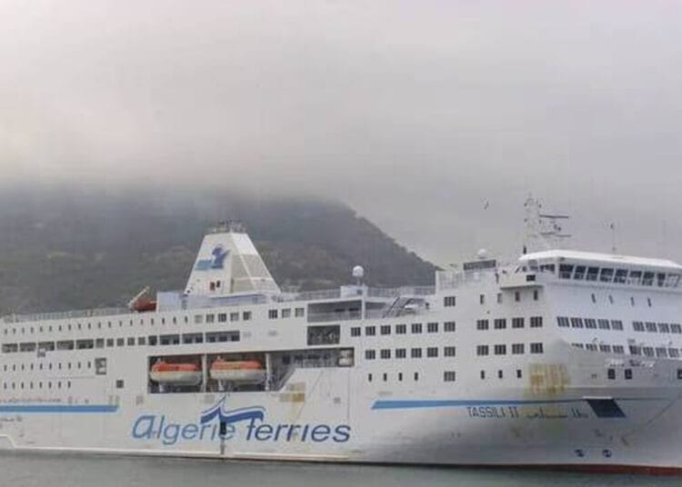 Ferry Tassili II bloqué à Marseille : les raisons dévoilées