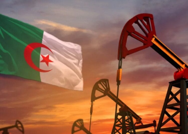 Pourquoi l’Algérie et l’OPEP+ freinent la production de pétrole ?