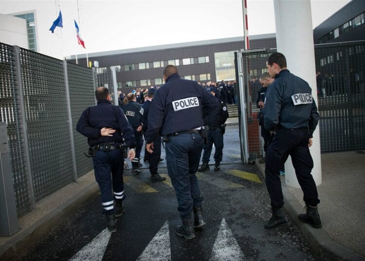 Policier mis en examen à Bobigny : ses révélations choc