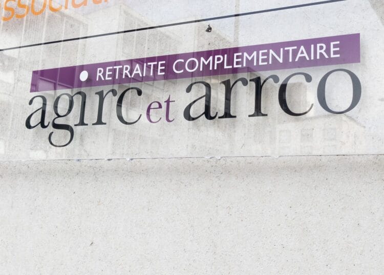 Retraités algériens en France : ce qui change en 2026 Retraités algériens en France : ce qui change en 2026
